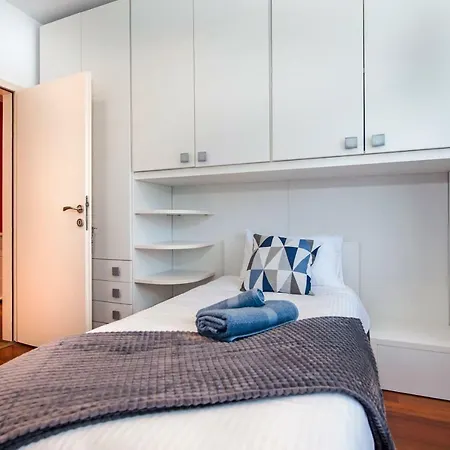 Apartman Leone Apartament