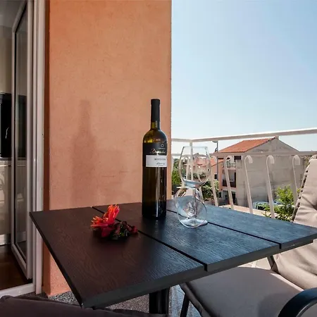 Apartament Apartman Leone *