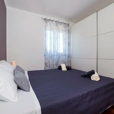 Apartament Apartman Leone *