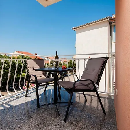 Apartman Leone *